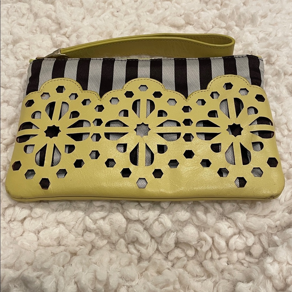 HENRI BENDEL Laser Cut Yellow Over Classic HB Stripe Wristlet | GUC